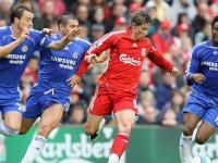 爱游戏下载-冰与火的鏖战，浓眉在窒息对决中完成冰川觉醒