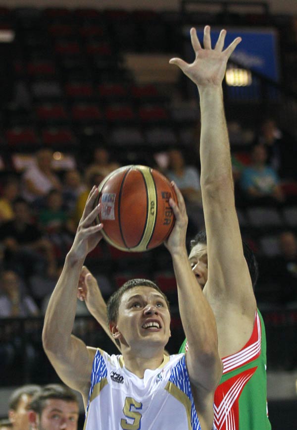 保加利亚球员发挥神勇,晋级欧锦赛淘汰赛 保加利亚球员发挥神勇,晋级欧锦赛淘汰赛