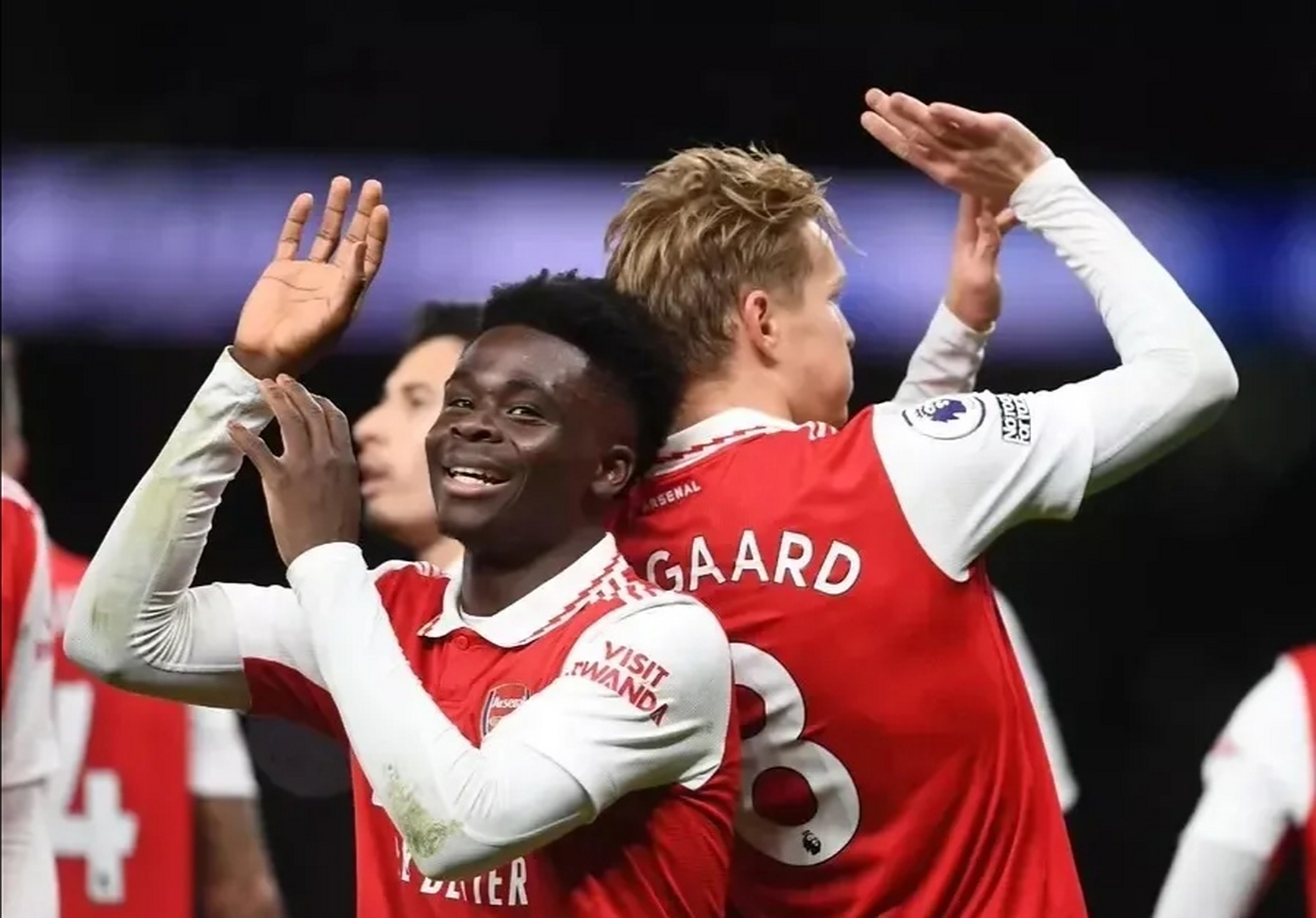 曼城客场战平维拉,迫近领头羊位置的简单介绍 曼城客场战平维拉,迫近领头羊位置的简单介绍