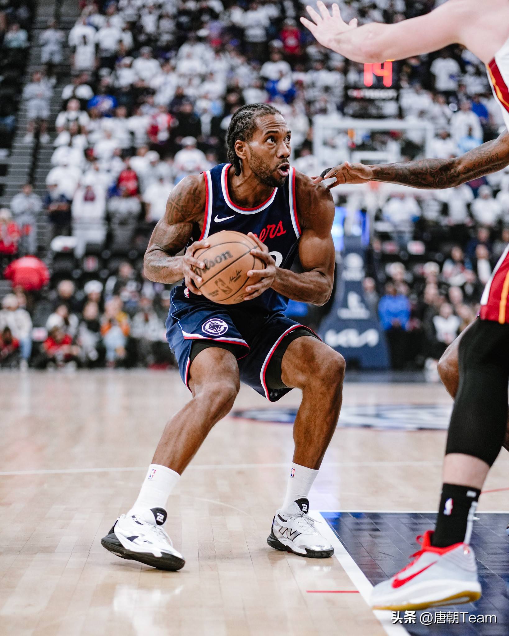 快船战胜国王,伦纳德砍下29分的简单介绍 快船战胜国王,伦纳德砍下29分的简单介绍