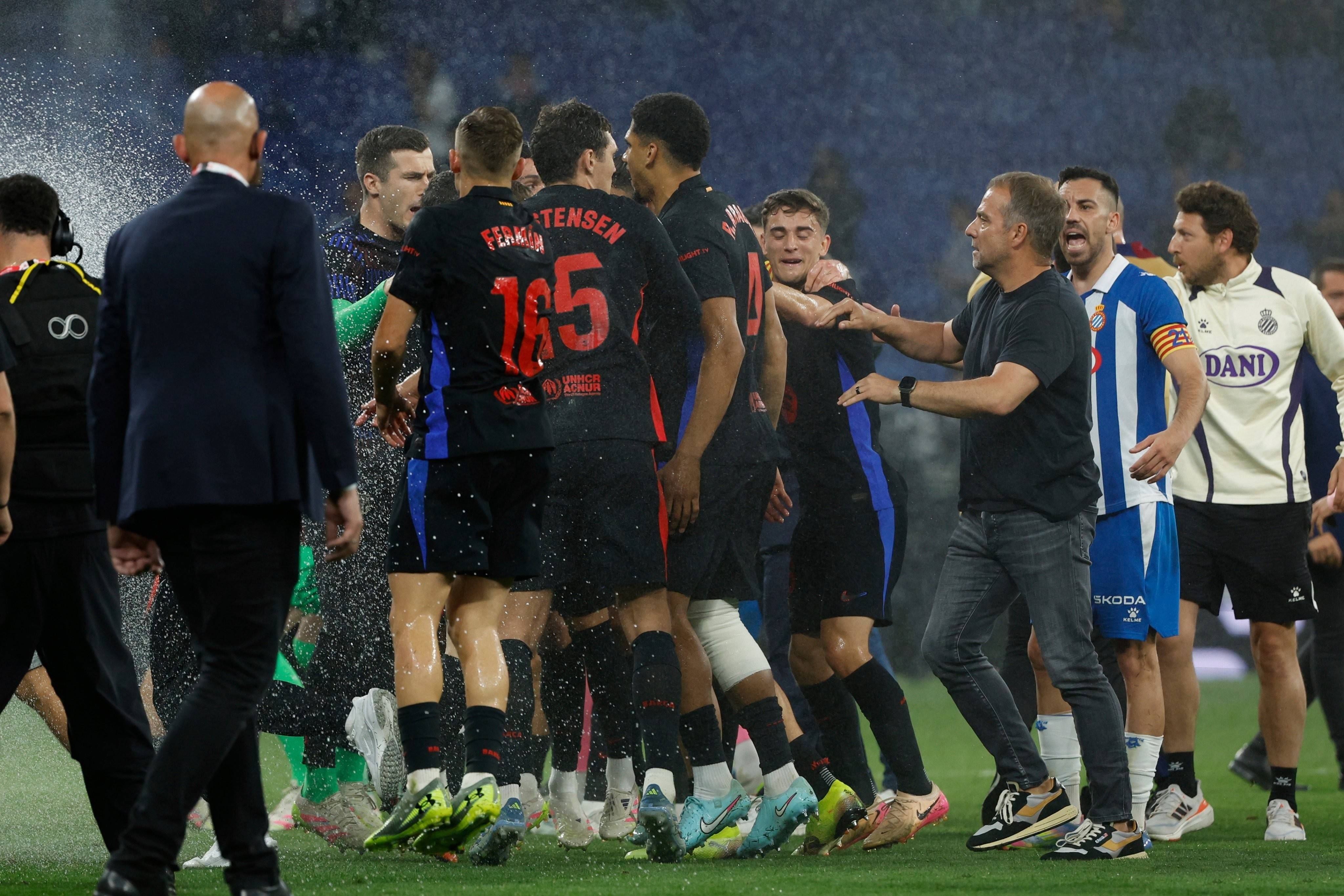 巴萨再次客场失利,遭遇两连败 巴萨再次客场失利,遭遇两连败