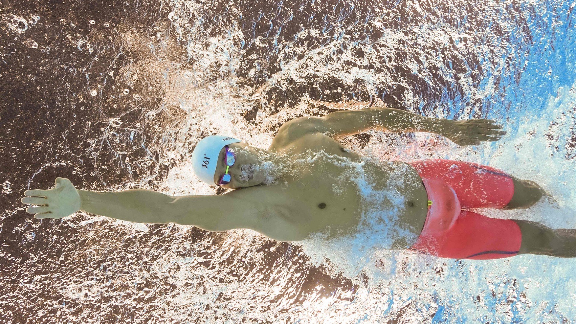 中游逆袭，高压下的唯一解法